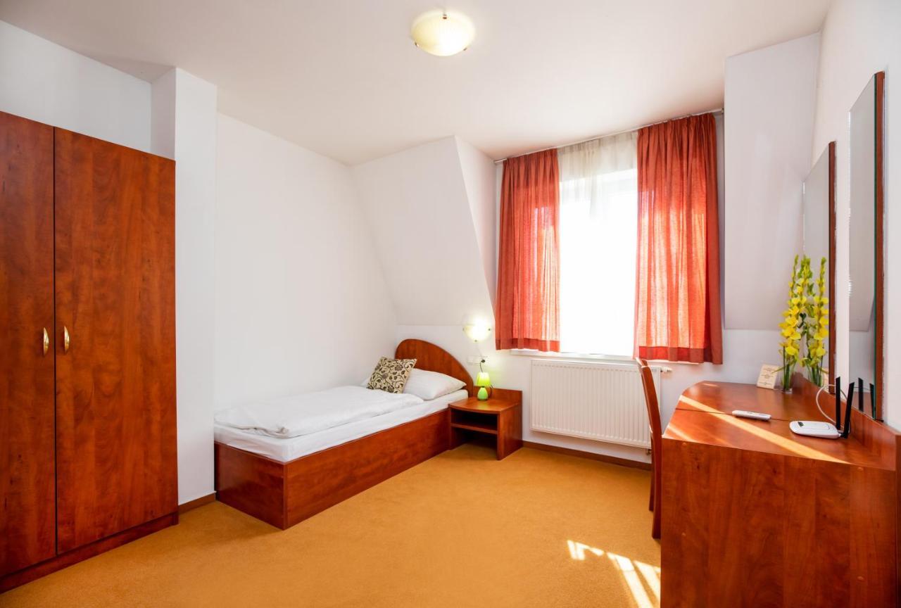 Hotel Boss Zilina Exterior photo