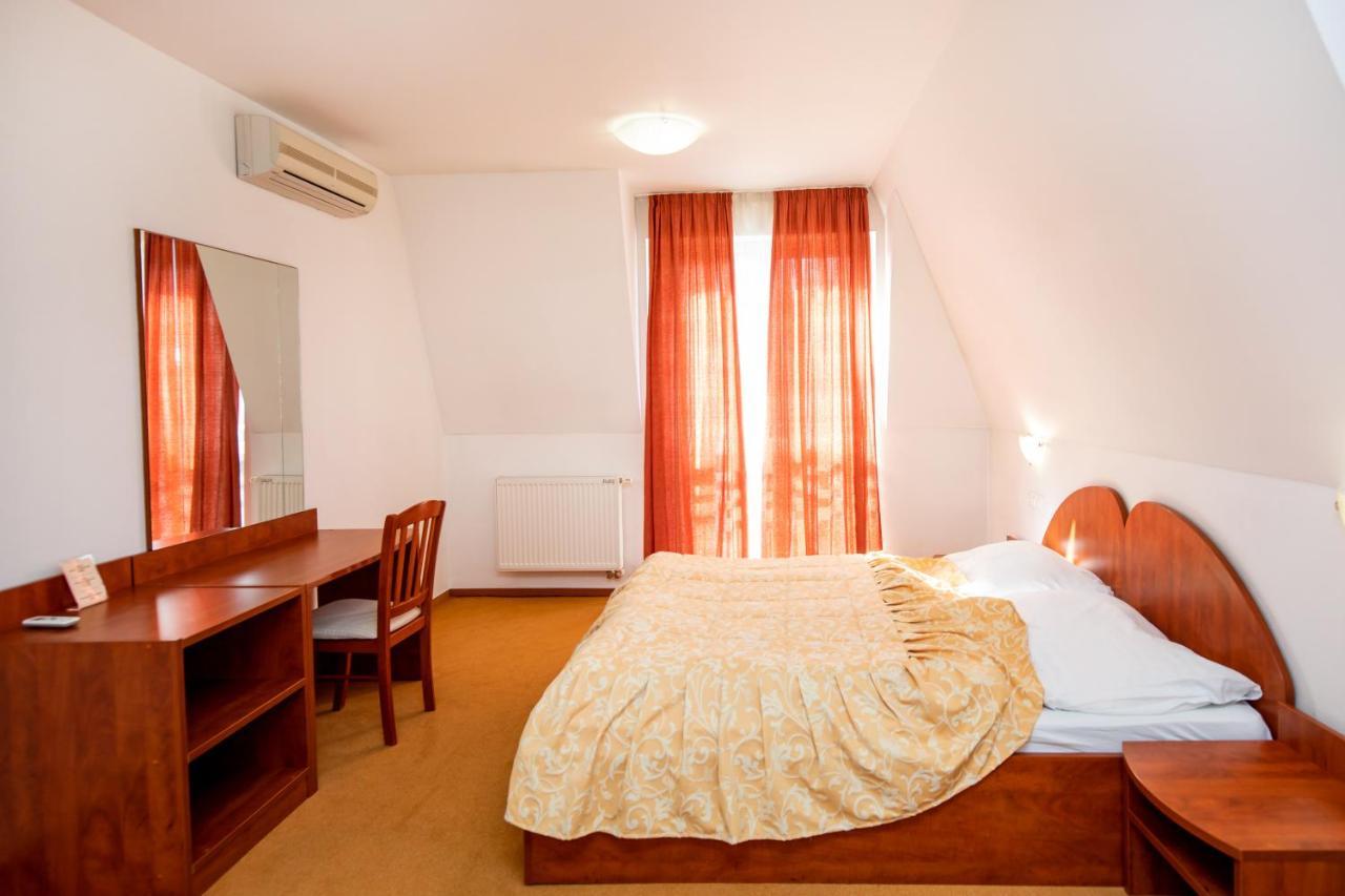 Hotel Boss Zilina Exterior photo