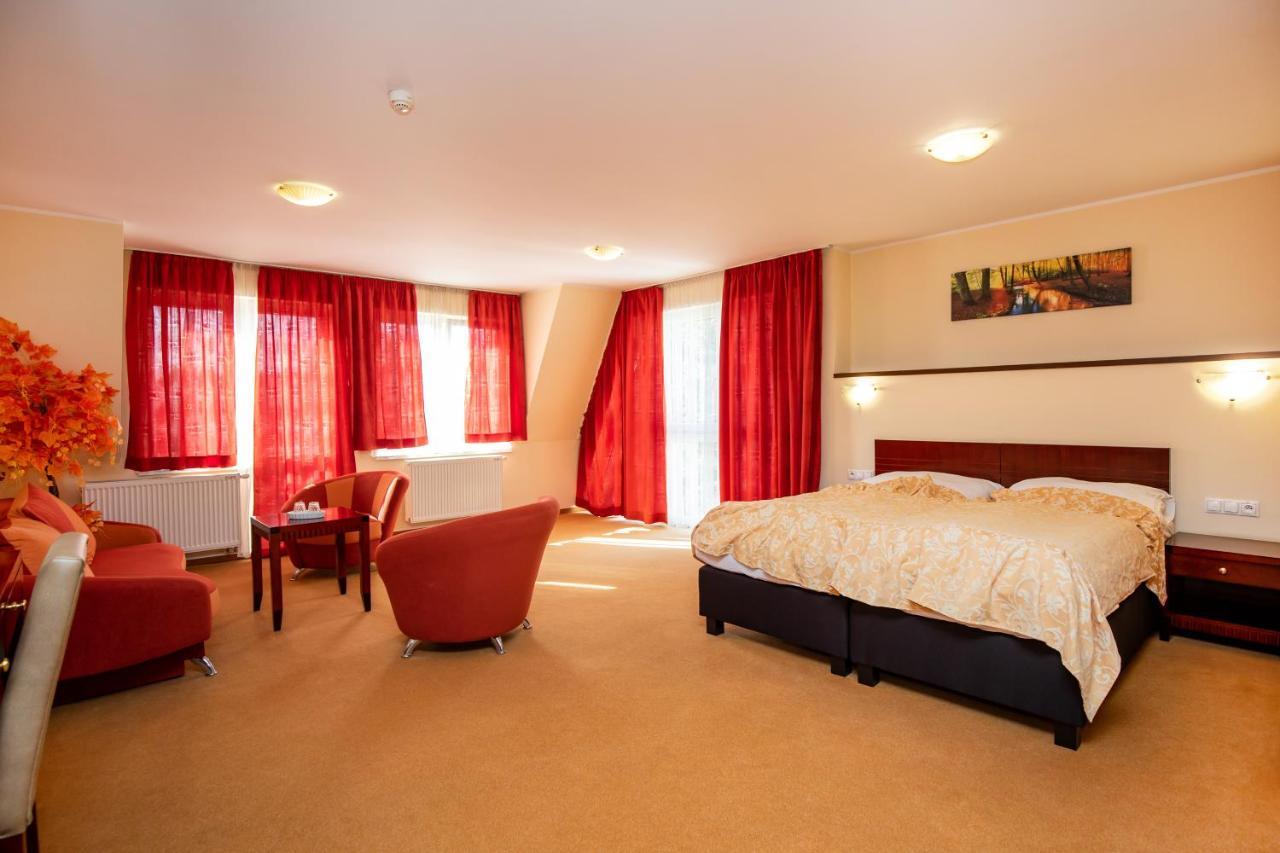 Hotel Boss Zilina Exterior photo